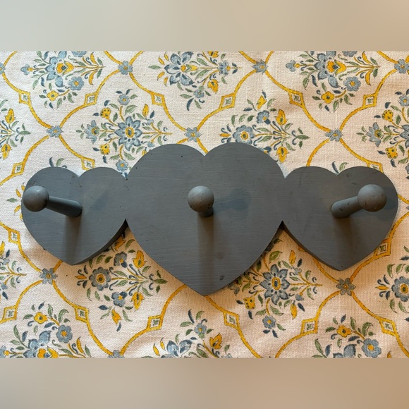 Vintage Key To My Heart Key Holder - Picture 4 of 5